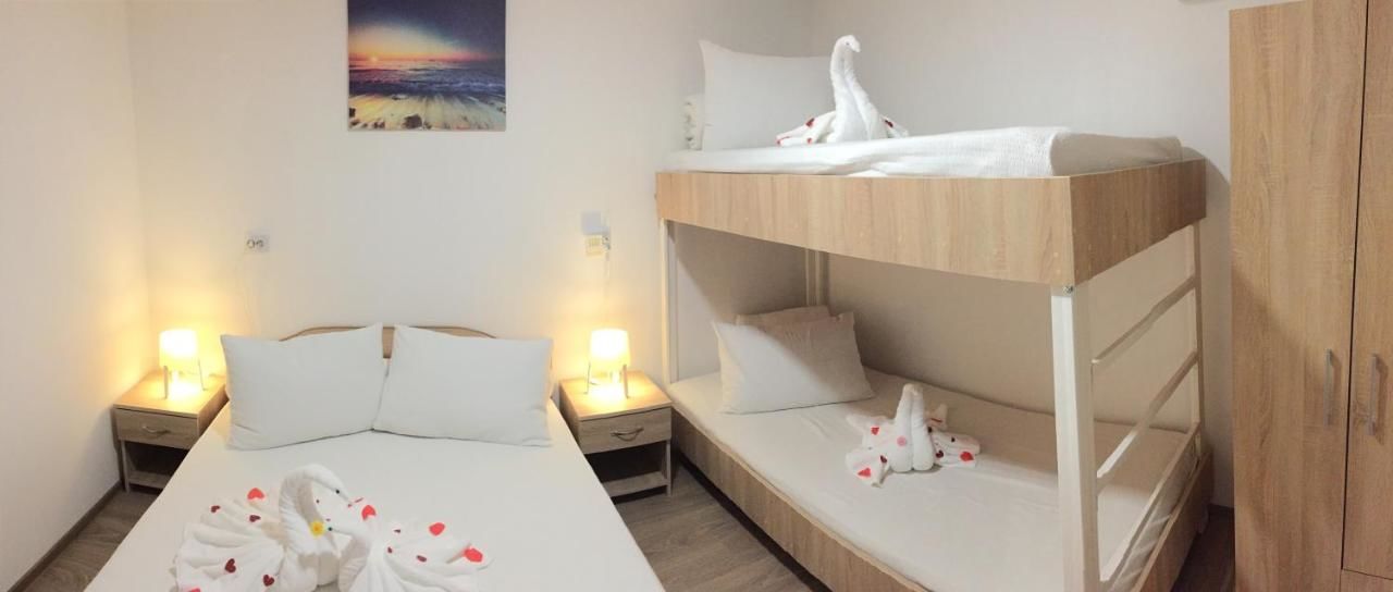 Гостевой дом Casa Nicholas Констанца-10